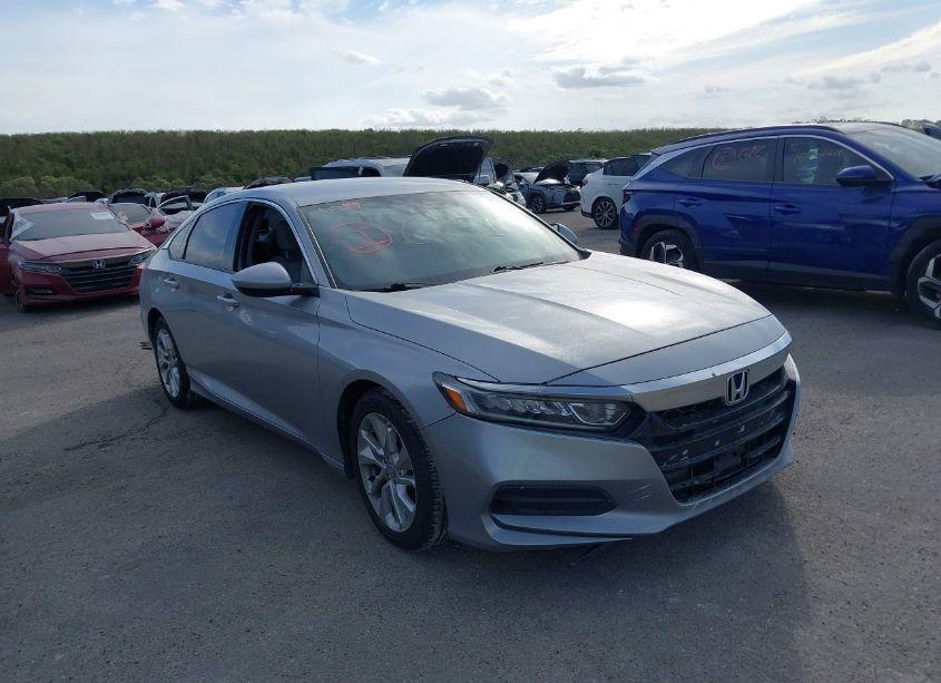 2018 Honda Accord LX (VIN 1HGCV1F1XJA214995) main photo