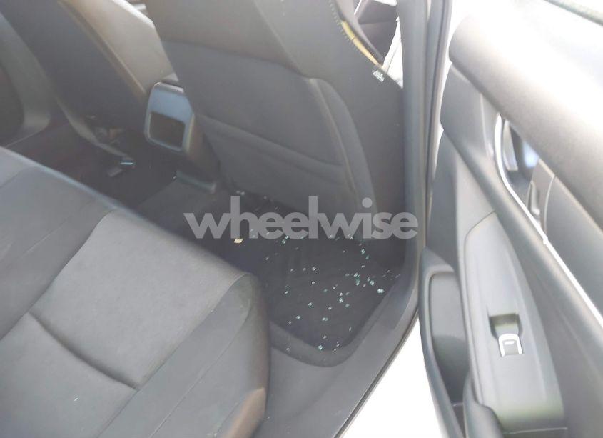 Photo 8 of 2018 Honda Accord LX (VIN 1HGCV1F1XJA232171)