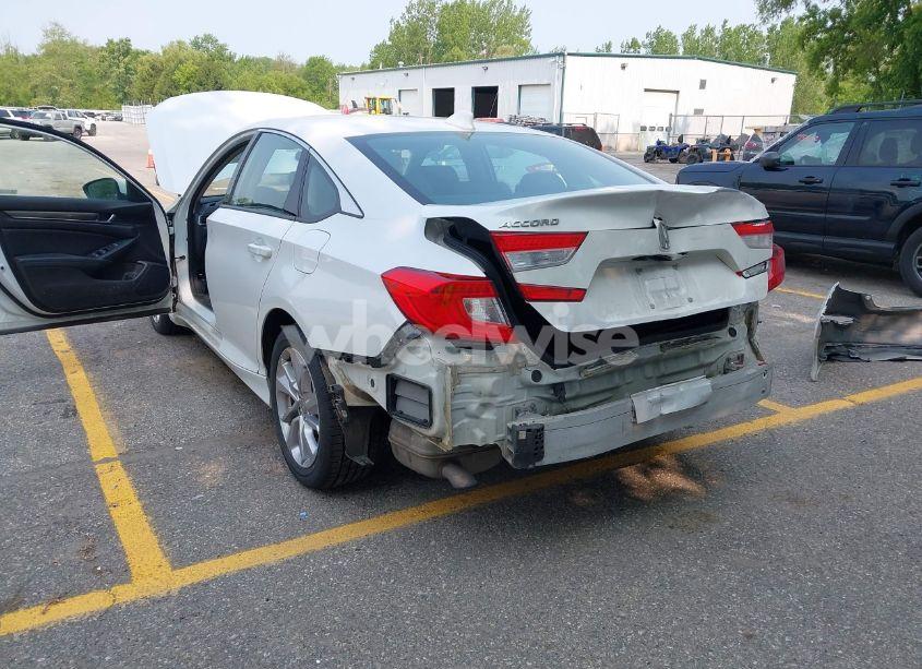 Photo 6 of 2018 Honda Accord LX (VIN 1HGCV1F1XJA241162)