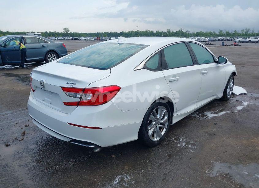 Photo 4 of 2019 Honda Accord LX (VIN 1HGCV1F1XKA007542)
