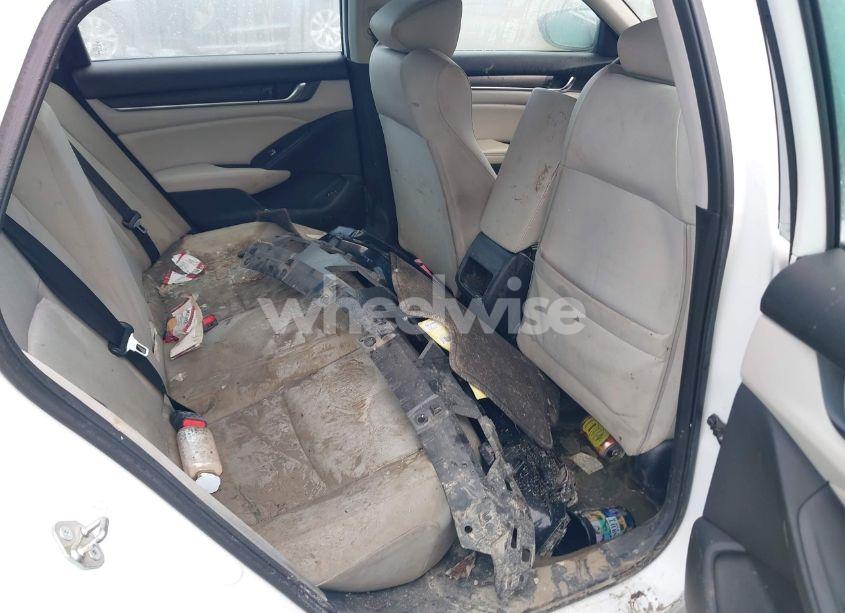 Photo 8 of 2019 Honda Accord LX (VIN 1HGCV1F1XKA007542)