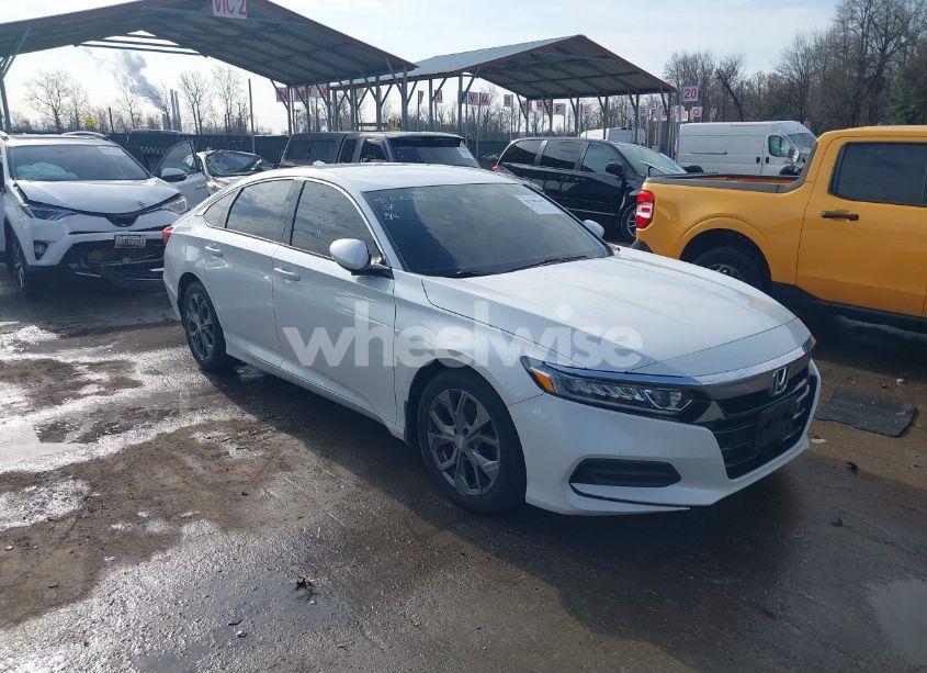 2019 Honda Accord LX (VIN 1HGCV1F1XKA058832) main photo