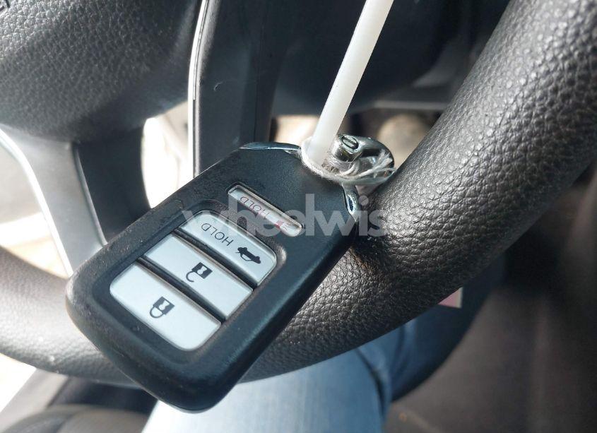 Photo 11 of 2019 Honda Accord LX (VIN 1HGCV1F1XKA058832)