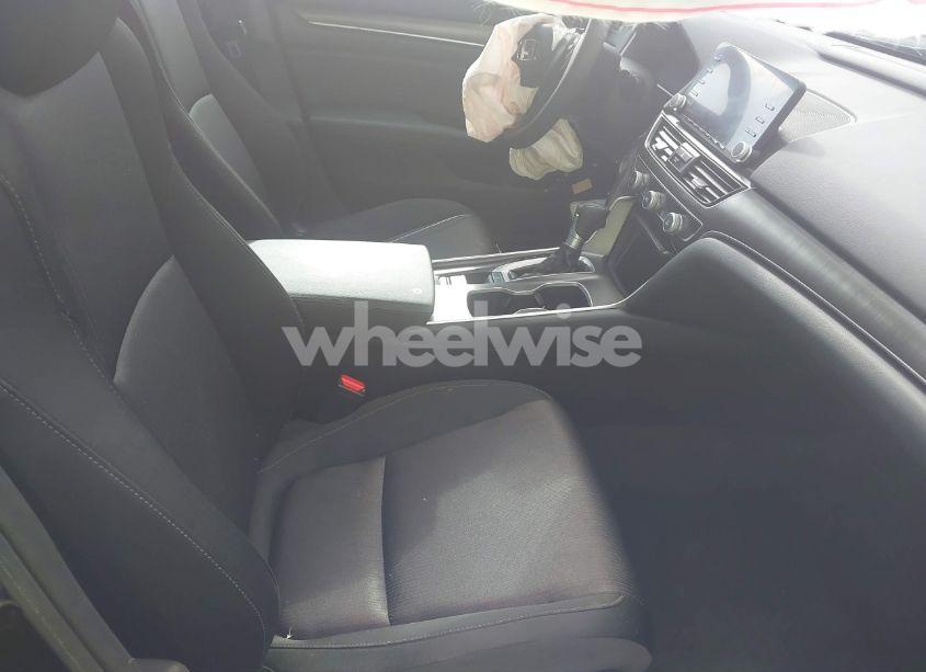 Photo 5 of 2019 Honda Accord LX (VIN 1HGCV1F1XKA071418)