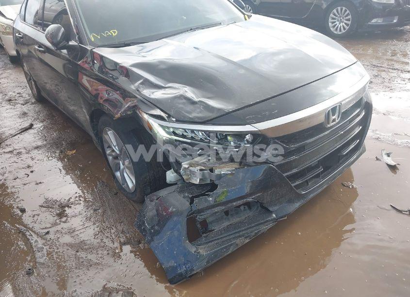 Photo 6 of 2019 Honda Accord LX (VIN 1HGCV1F1XKA071418)