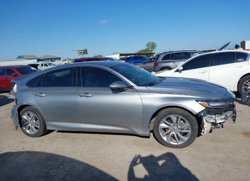 Photo 13 of 2019 Honda Accord LX (VIN 1HGCV1F1XKA150541)