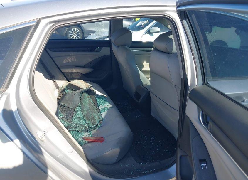 Photo 8 of 2019 Honda Accord LX (VIN 1HGCV1F1XKA150541)