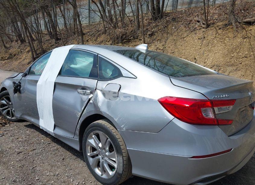 Photo 19 of 2019 Honda Accord LX (VIN 1HGCV1F1XKA177139)