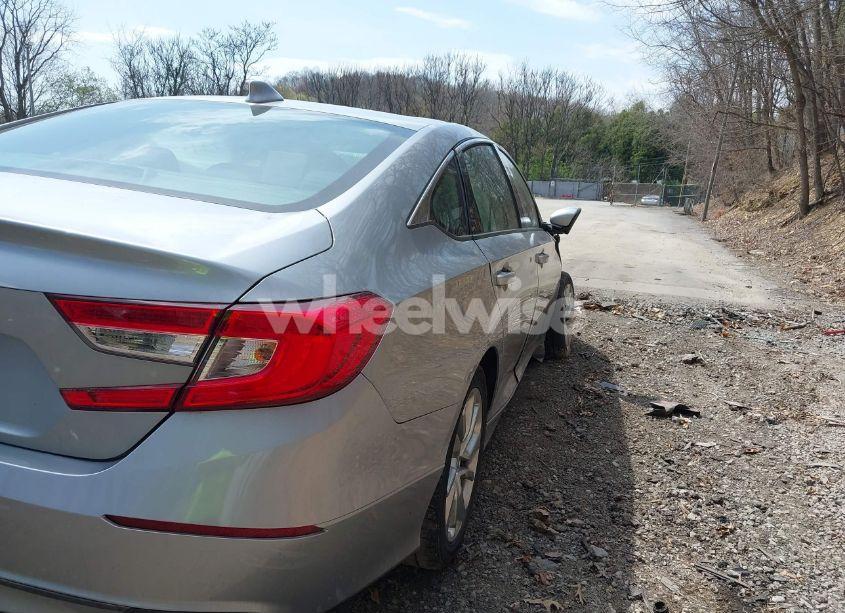Photo 20 of 2019 Honda Accord LX (VIN 1HGCV1F1XKA177139)