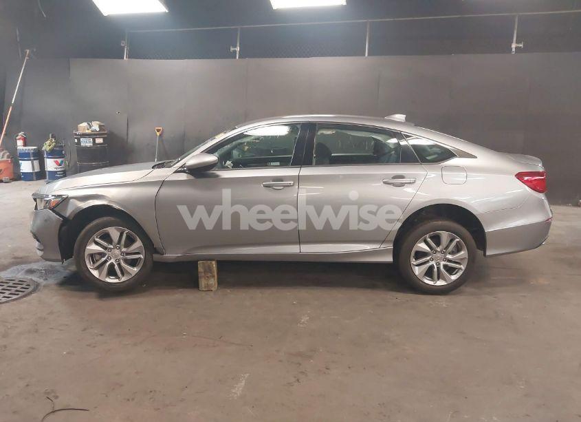 Photo 14 of 2020 Honda Accord LX (VIN 1HGCV1F1XLA076037)
