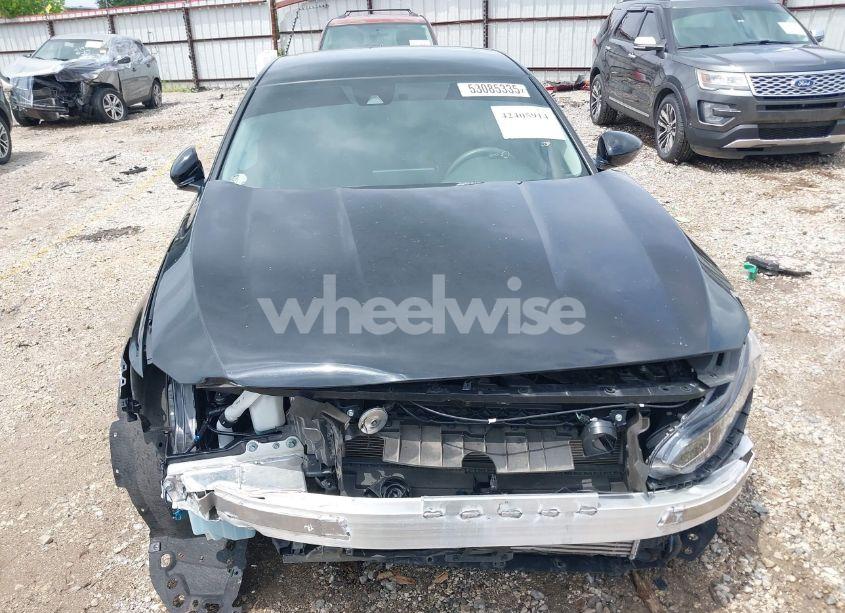 Photo 13 of 2022 Honda Accord LX (VIN 1HGCV1F1XNA023194)