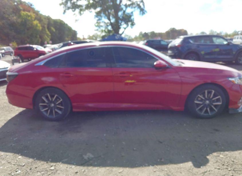 Photo 13 of 2018 Honda Accord SPORT (VIN 1HGCV1F30JA002754)