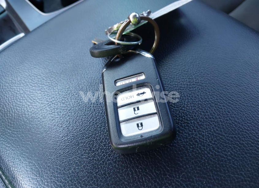 Photo 11 of 2018 Honda Accord SPORT (VIN 1HGCV1F30JA005928)