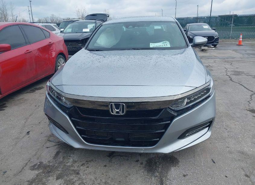 Photo 12 of 2018 Honda Accord SPORT (VIN 1HGCV1F30JA049718)