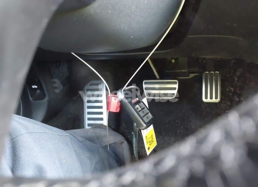 Photo 11 of 2018 Honda Accord SPORT (VIN 1HGCV1F30JA075686)