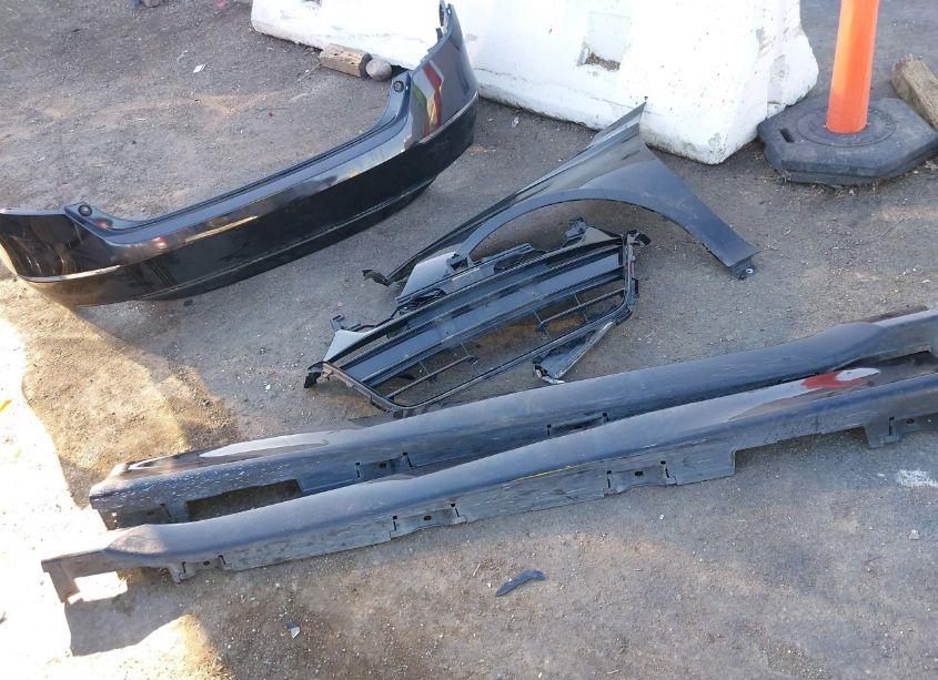 Photo 18 of 2018 Honda Accord SPORT (VIN 1HGCV1F30JA143954)