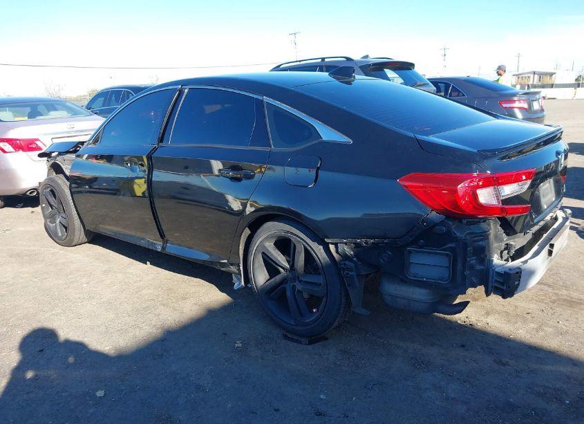 Photo 3 of 2018 Honda Accord SPORT (VIN 1HGCV1F30JA143954)