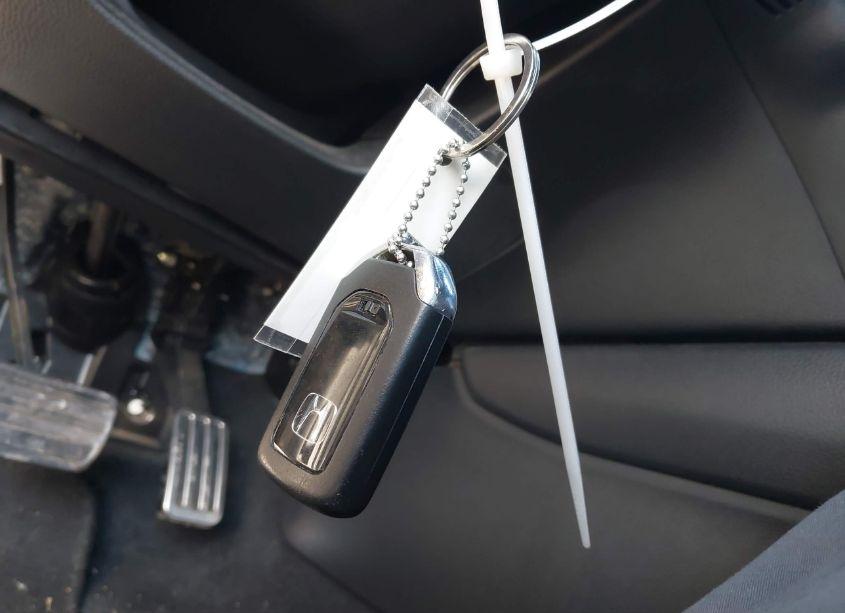 Photo 11 of 2018 Honda Accord SPORT (VIN 1HGCV1F30JA186495)