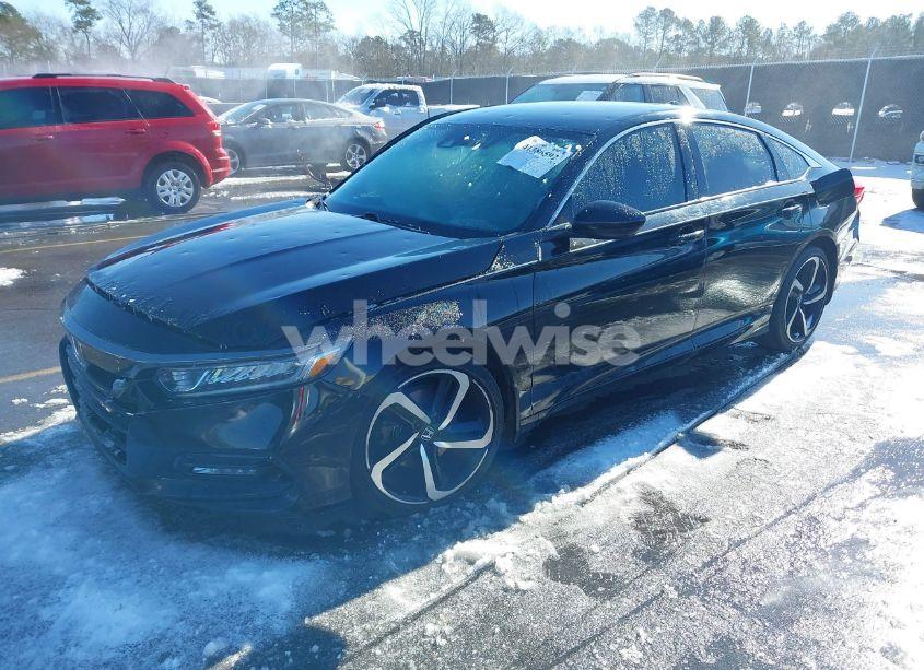 Photo 2 of 2018 Honda Accord SPORT (VIN 1HGCV1F30JA198534)