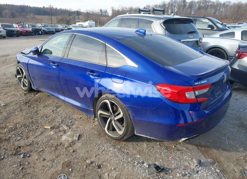 Photo 3 of 2018 Honda Accord SPORT (VIN 1HGCV1F30JA210357)