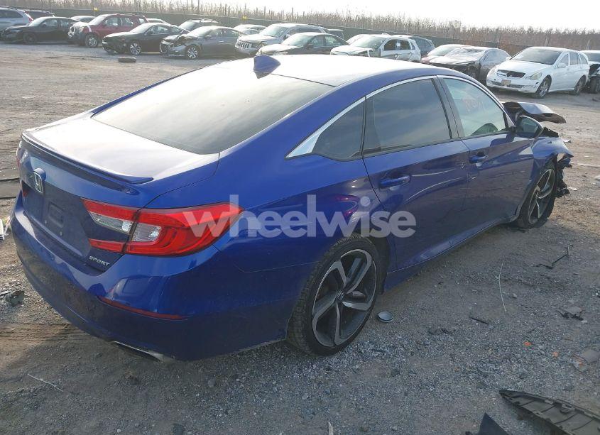 Photo 4 of 2018 Honda Accord SPORT (VIN 1HGCV1F30JA210357)