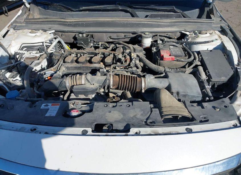 Photo 10 of 2018 Honda Accord SPORT (VIN 1HGCV1F30JA259686)