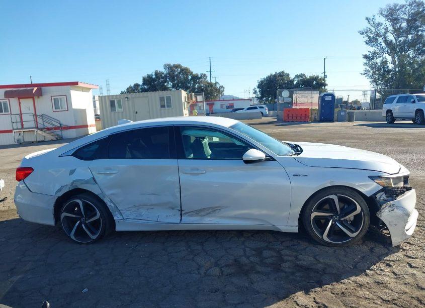 Photo 13 of 2018 Honda Accord SPORT (VIN 1HGCV1F30JA259686)