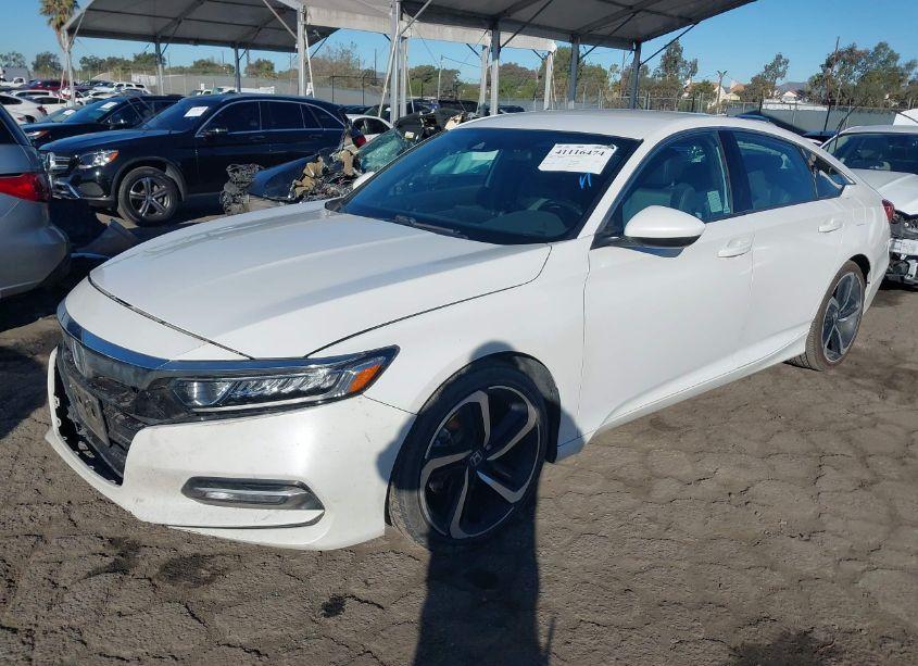 Photo 2 of 2018 Honda Accord SPORT (VIN 1HGCV1F30JA259686)