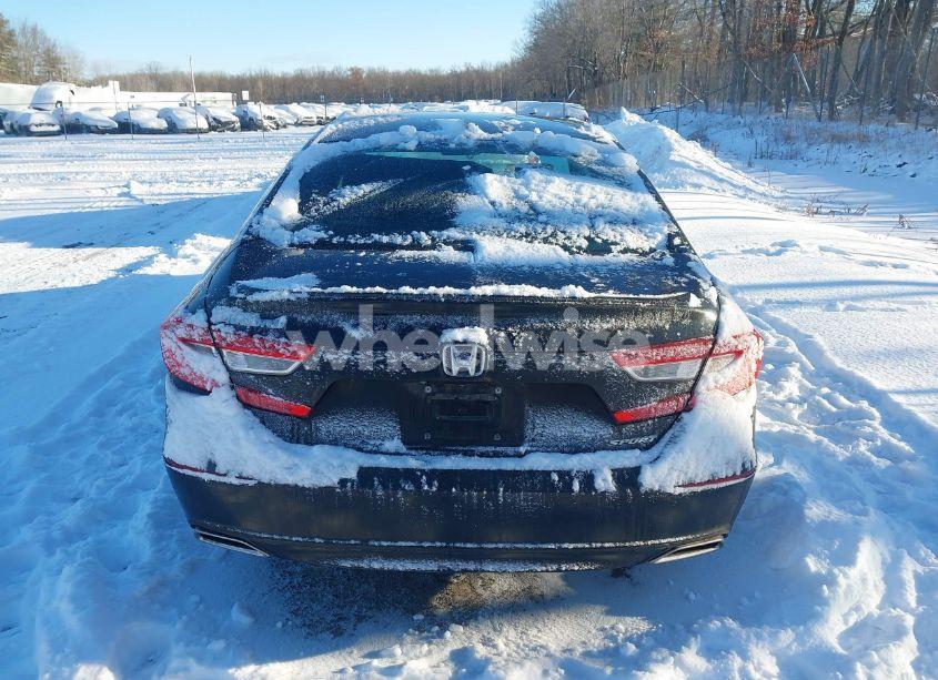 Photo 16 of 2018 Honda Accord SPORT (VIN 1HGCV1F30JA269067)