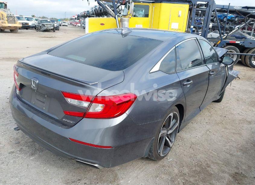 Photo 4 of 2019 Honda Accord SPORT (VIN 1HGCV1F30KA052636)