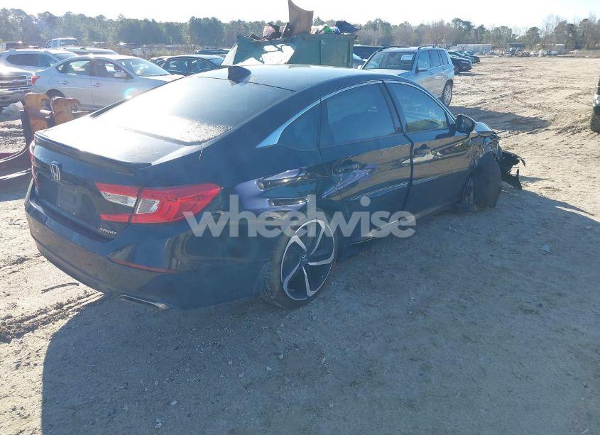 Photo 4 of 2019 Honda Accord SPORT (VIN 1HGCV1F30KA058095)