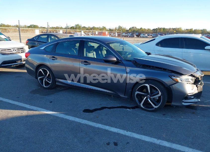 Photo 13 of 2019 Honda Accord SPORT (VIN 1HGCV1F30KA064169)