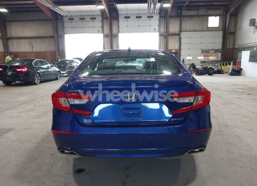 Photo 17 of 2019 Honda Accord SPORT (VIN 1HGCV1F30KA101396)