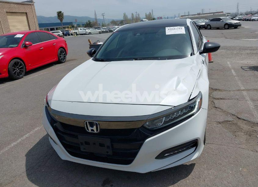 Photo 12 of 2019 Honda Accord SPORT (VIN 1HGCV1F30KA101706)