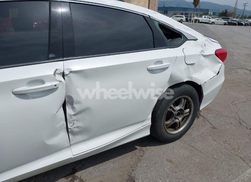 Photo 6 of 2019 Honda Accord SPORT (VIN 1HGCV1F30KA101706)