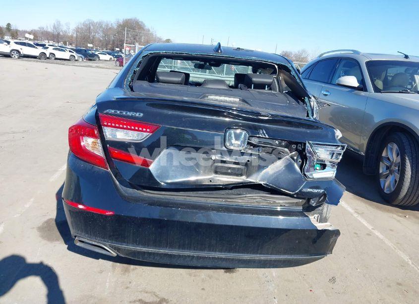 Photo 17 of 2019 Honda Accord SPORT (VIN 1HGCV1F30KA103424)