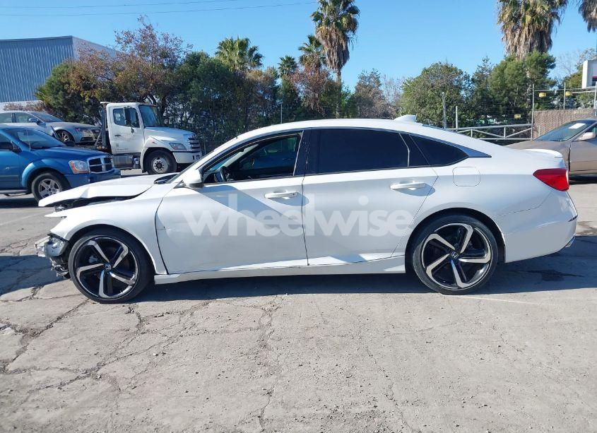 Photo 15 of 2019 Honda Accord SPORT (VIN 1HGCV1F30KA130171)