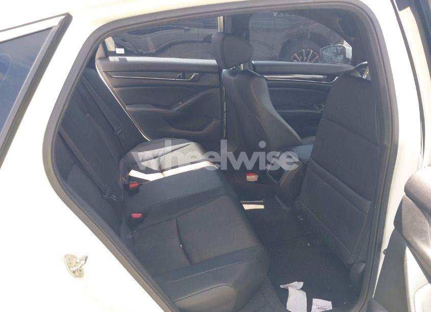 Photo 8 of 2019 Honda Accord SPORT (VIN 1HGCV1F30KA139355)