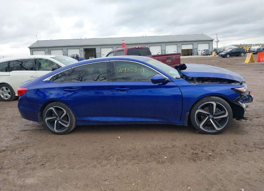 Photo 14 of 2019 Honda Accord SPORT (VIN 1HGCV1F30KA140120)