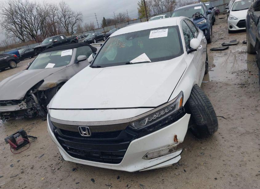 Photo 13 of 2020 Honda Accord SPORT (VIN 1HGCV1F30LA011988)