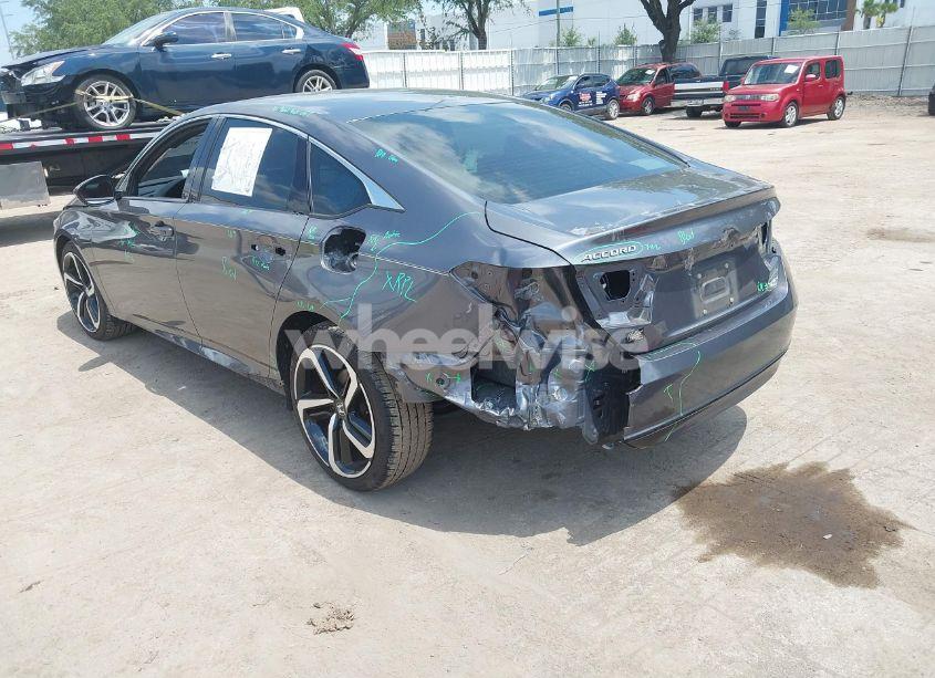 Photo 3 of 2020 Honda Accord SPORT (VIN 1HGCV1F30LA075691)