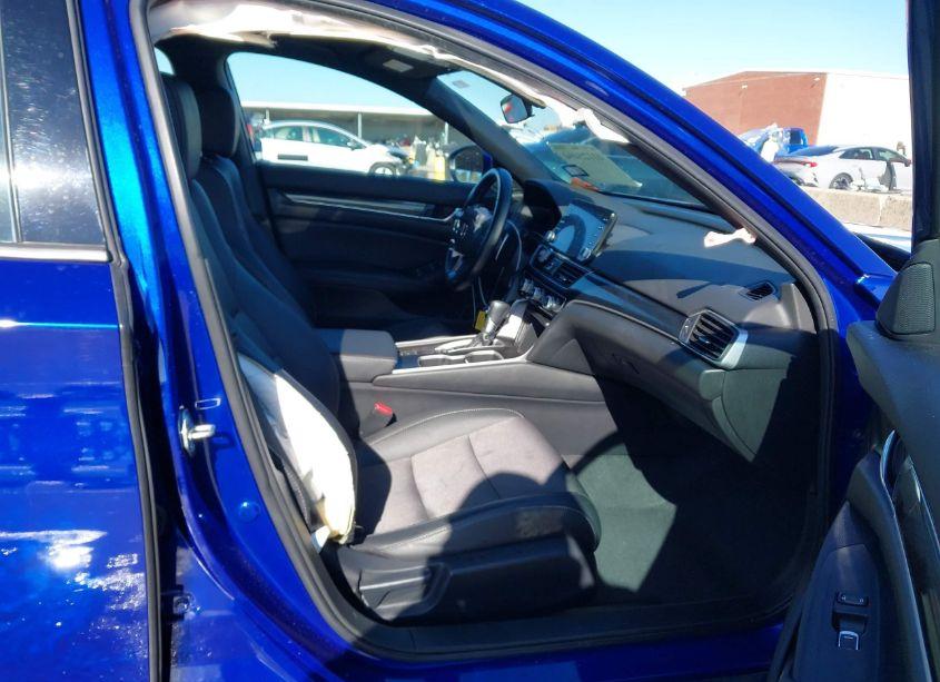 Photo 5 of 2020 Honda Accord SPORT (VIN 1HGCV1F30LA106454)