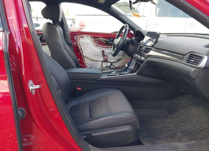 Photo 5 of 2020 Honda Accord SPORT (VIN 1HGCV1F30LA120953)