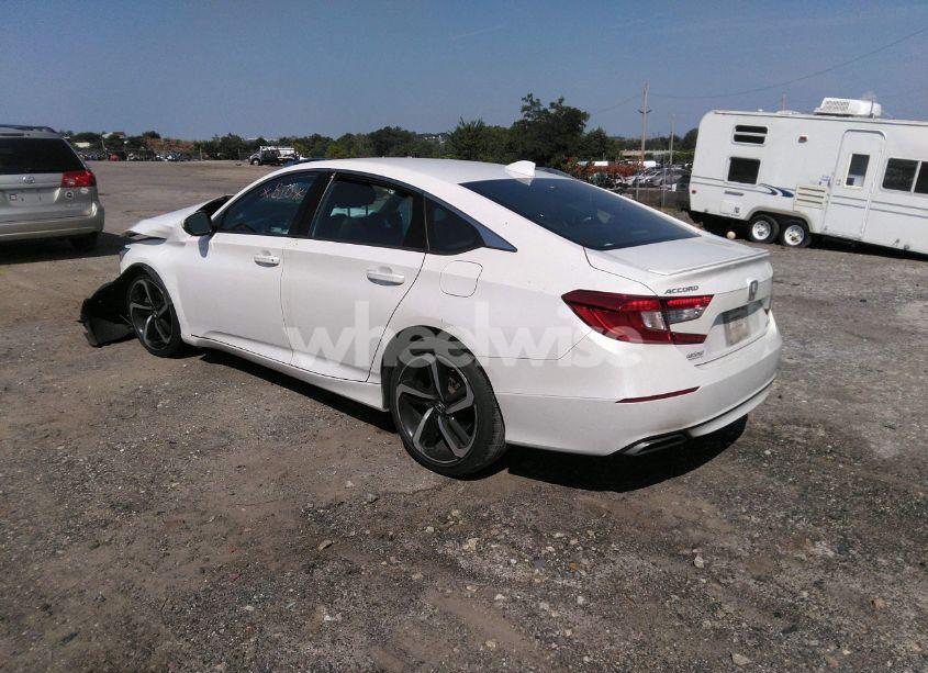 Photo 3 of 2020 Honda Accord SPORT (VIN 1HGCV1F30LA145027)