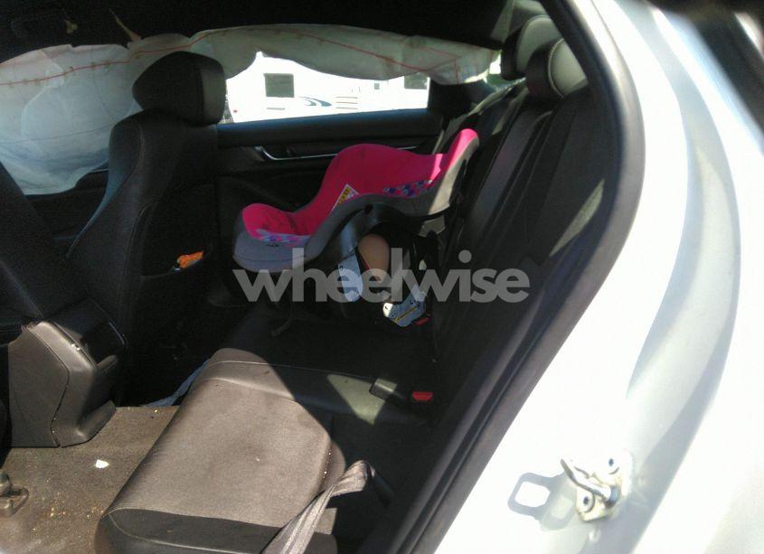 Photo 8 of 2020 Honda Accord SPORT (VIN 1HGCV1F30LA145027)