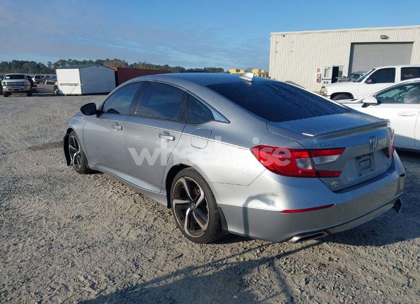 Photo 3 of 2020 Honda Accord SPORT (VIN 1HGCV1F30LA147280)