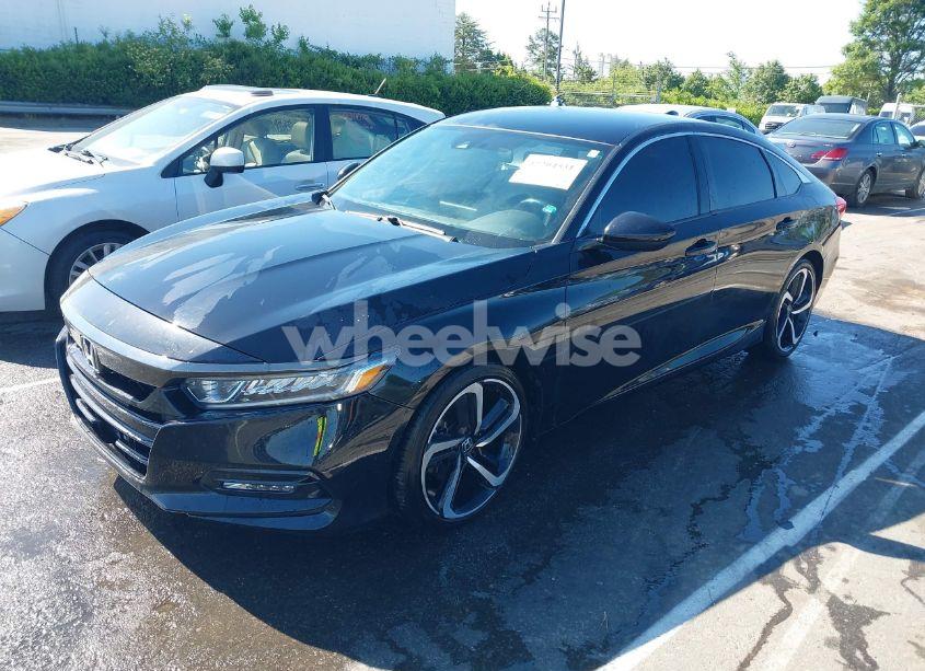 Photo 2 of 2020 Honda Accord SPORT (VIN 1HGCV1F30LA156402)