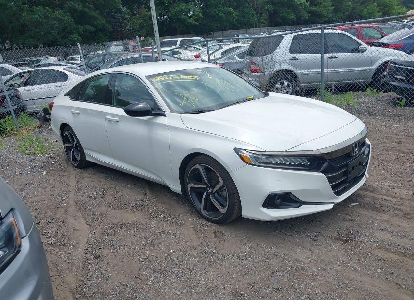 Photo 2 of 2021 Honda Accord SPORT (VIN 1HGCV1F30MA084831)