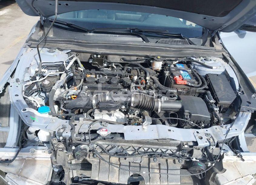 Photo 10 of 2022 Honda Accord SPORT (VIN 1HGCV1F30NA007782)