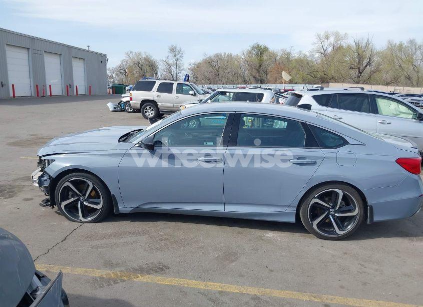 Photo 14 of 2022 Honda Accord SPORT (VIN 1HGCV1F30NA007782)